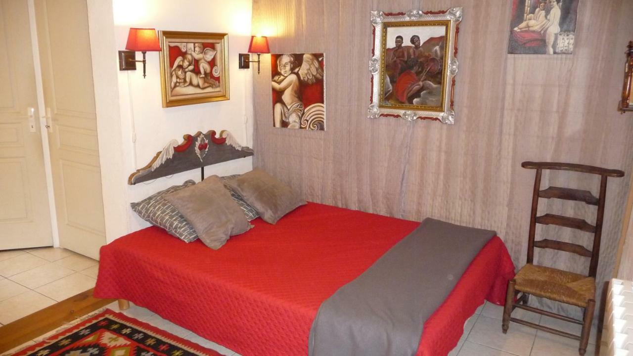 Appartement Aux Armoiries De Sarlat מראה חיצוני תמונה
